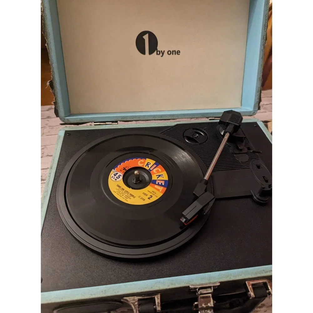 Vintage 1 by One Turntable
